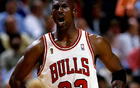 NBA周最佳拿最多的球员是谁？乔丹25个，科比33个，那詹姆斯呢？